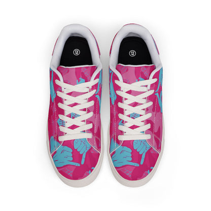 Double Shaka Como - Men's Low-Top Sneakers — Pink Camouflage with Blue Shaka Hand Print