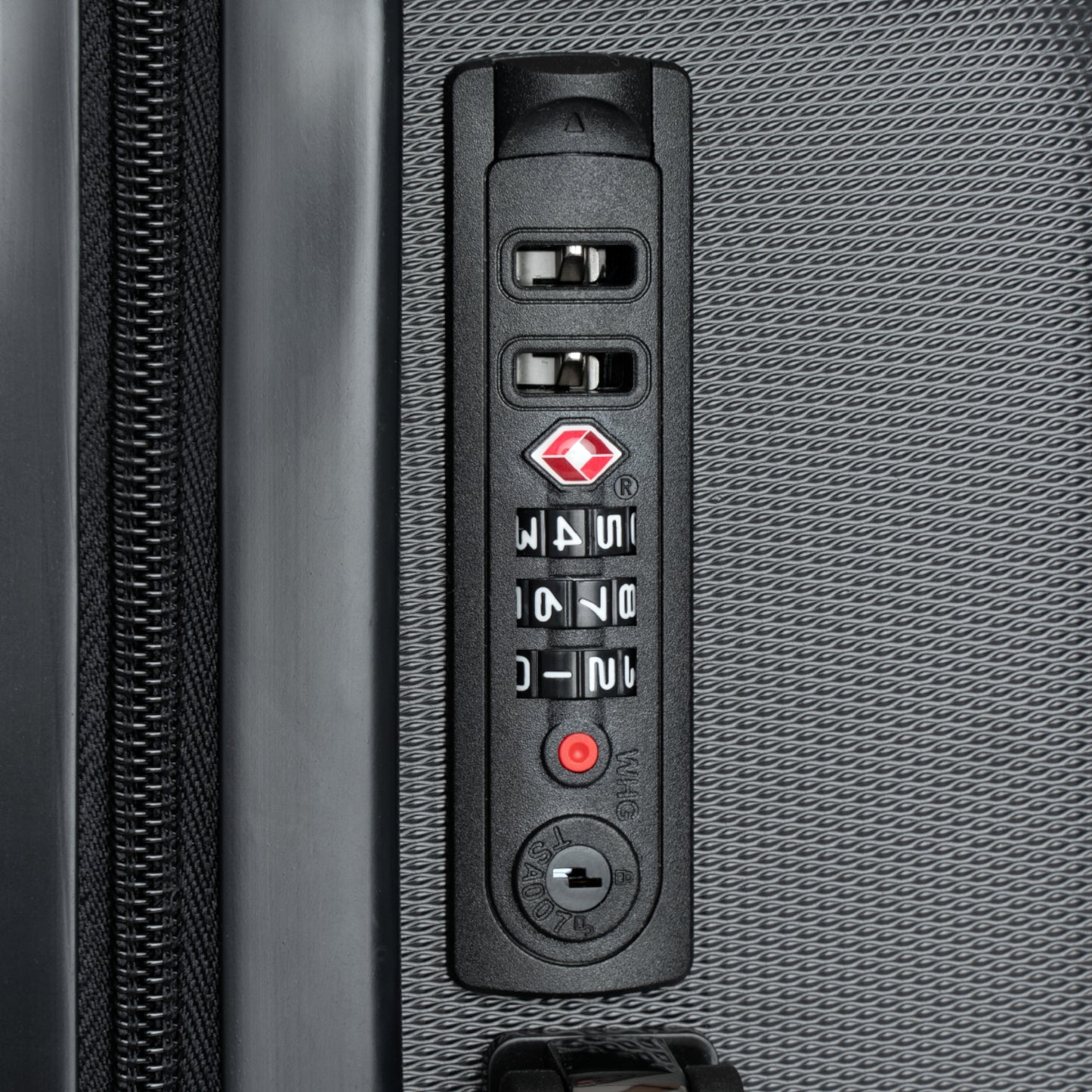 Iwa Canopy - Premium Hard Shell Suitcase